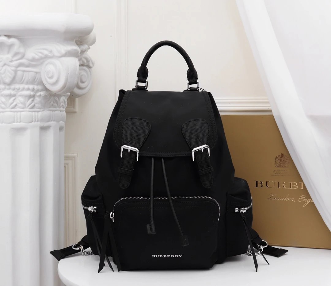 Prada bag black