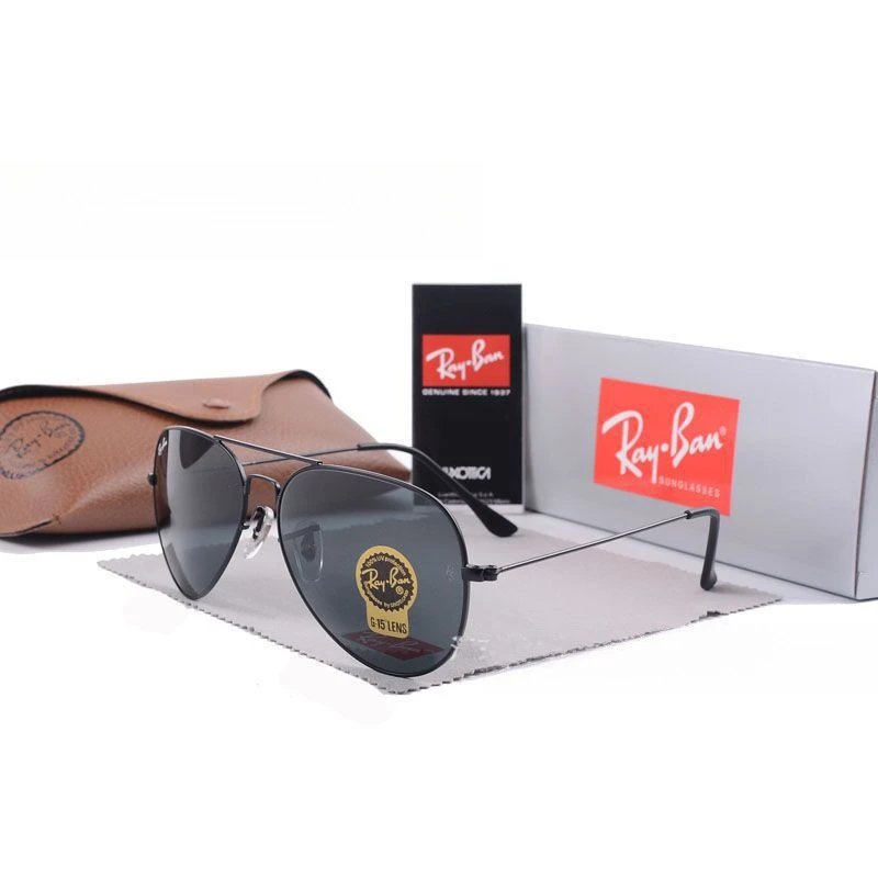 Ray-Ban green sunglasses in modern everyday style - Image 32