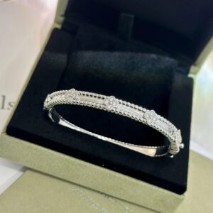 Van Cleef & Arpels bracelet silver