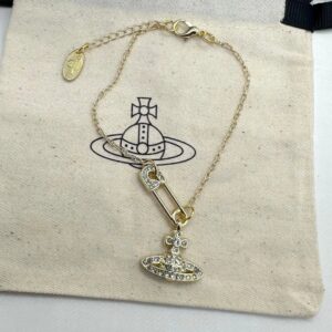 Vivienne Westwood necklace gold