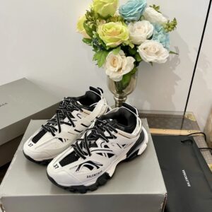 Balenciaga sneakers black