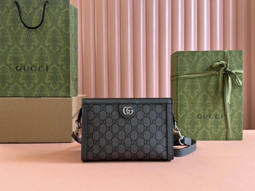 Gucci bag green