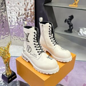 Louis Vuitton sneakers white